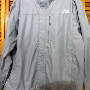 The North Face Men's Light Gray Performance Jacket
